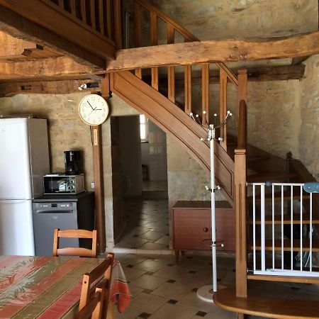 ホテル La Source Gilhodes Castelnau-de-Mandailles エクステリア 写真
